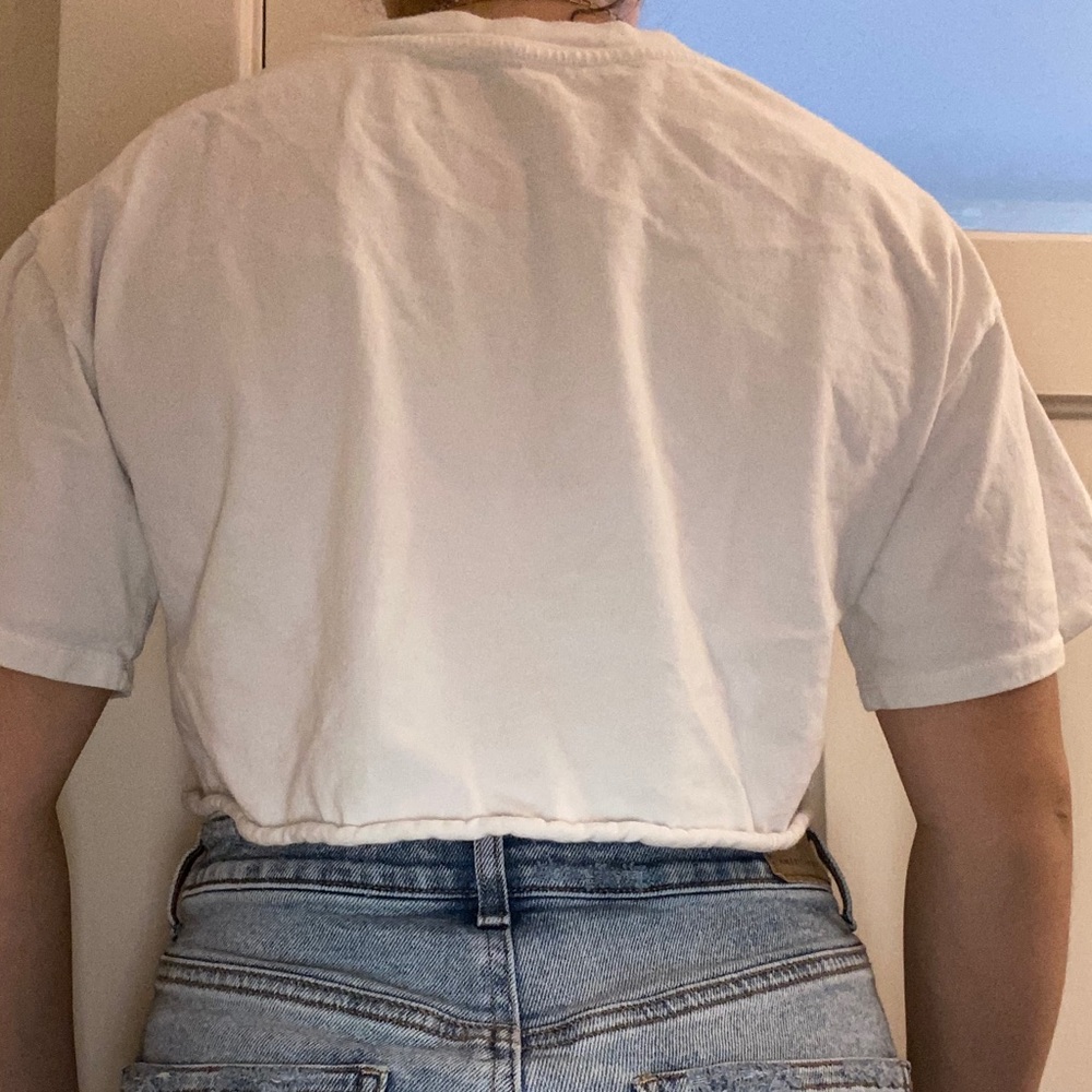 Stranger Things Cropped Tee - Picture 4 of 4